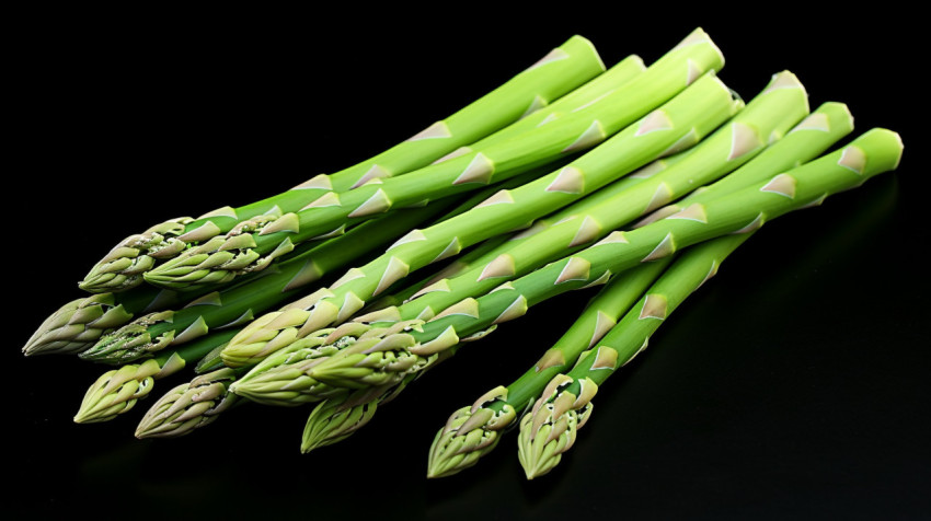 Fresh Asparagus Spears